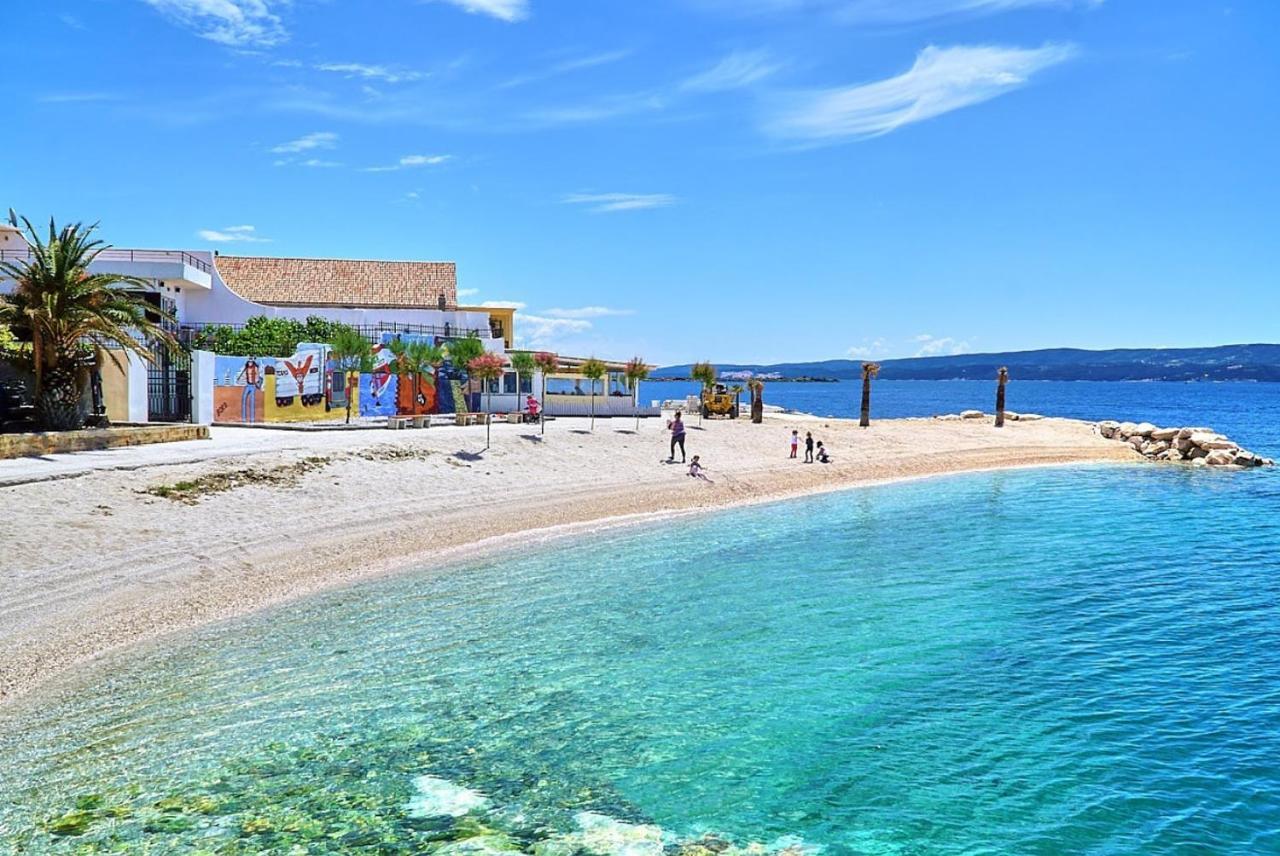 Direct Beach Apartments イェセニツェ エクステリア 写真